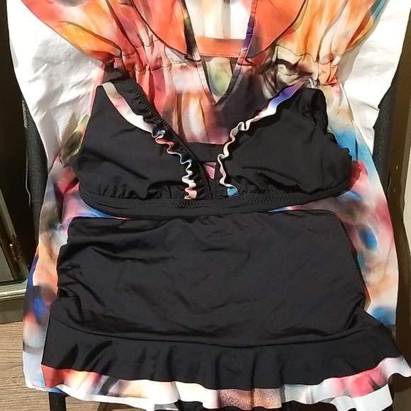 BECCA Swim Set Tie-die Bikini and Coverup Sz. L